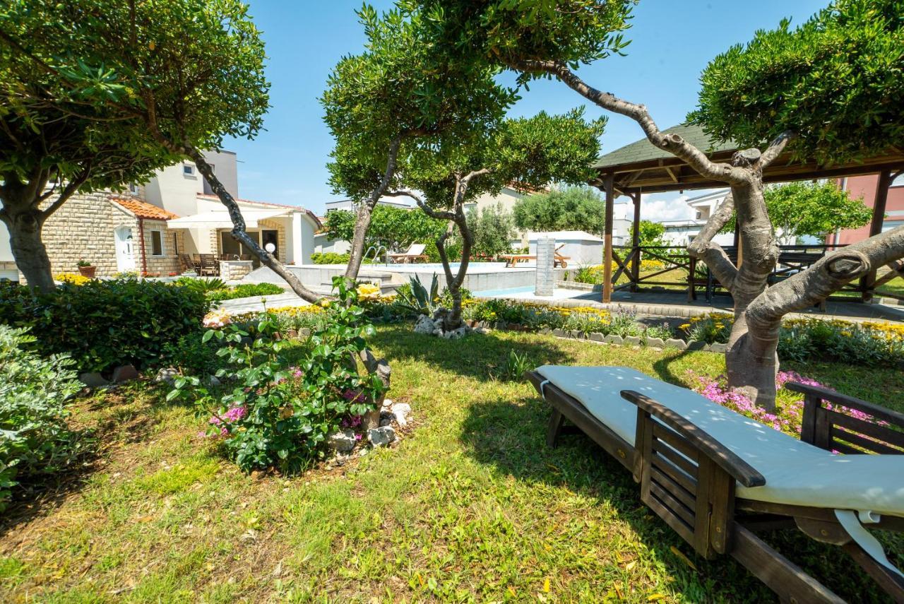 Villa Lulic Vir Esterno foto